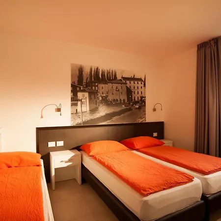Apartment - Al Porto Torbole Sul Garda