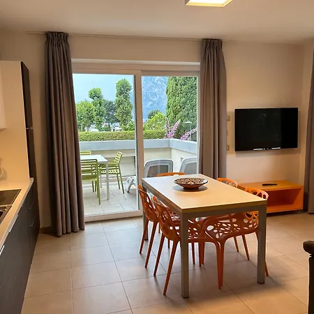 Apartment - Al Porto Torbole Sul Garda